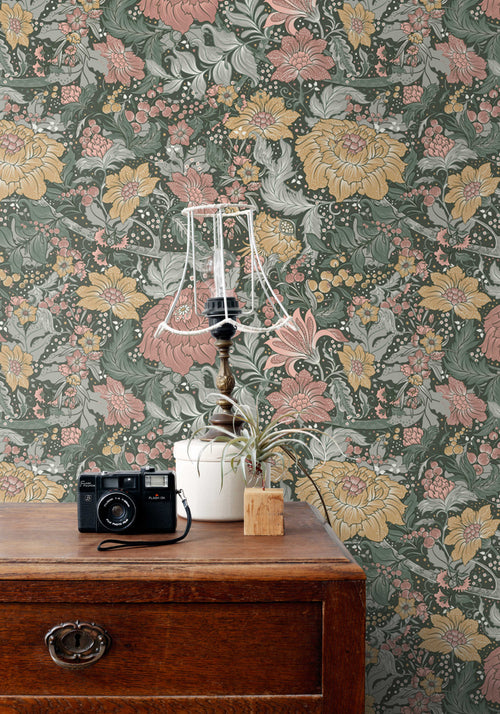 ESTAhome behang vintage bloemen blauwgroen, oudroze en okergeel - 50 x 900 cm - 131198