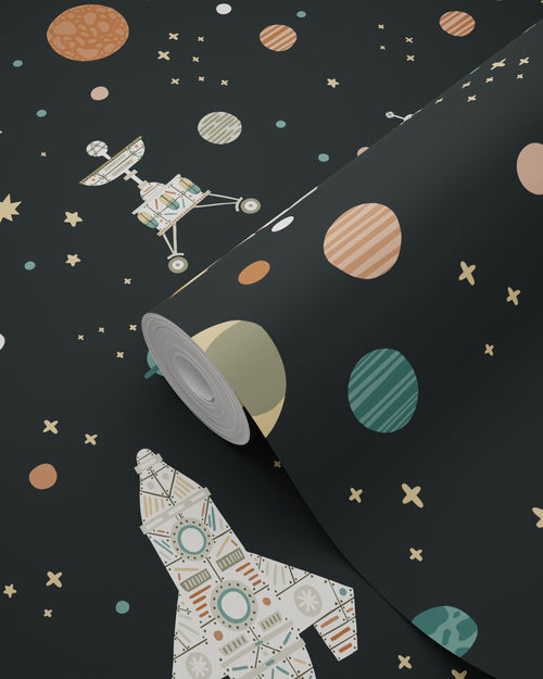 ESTAhome behang planeten in de ruimte zwart, groen en bruin - 50 x 900 cm - 132071