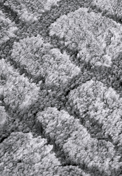 Elle Decoration Gallery High Pile Rug Artistique Light Grey 160x235 cm