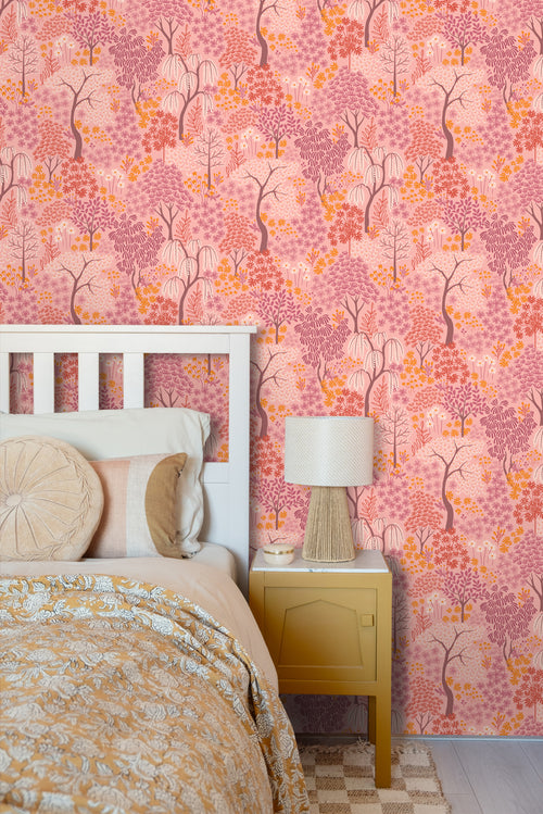 ESTAhome behang bomen en bloemen roze, paars en oranje - 50 x 900 cm - 131188 - vtwonen shop