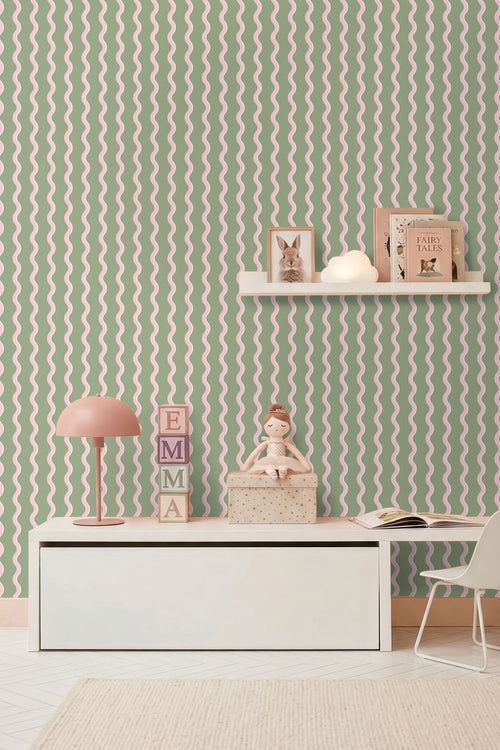 ESTAhome behang golvende strepen groen en roze - 50 x 900 cm - 132137