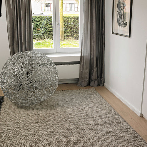 Vloerkleed MOMO Rugs Grey 604/001/103 250x350 cm - vtwonen shop