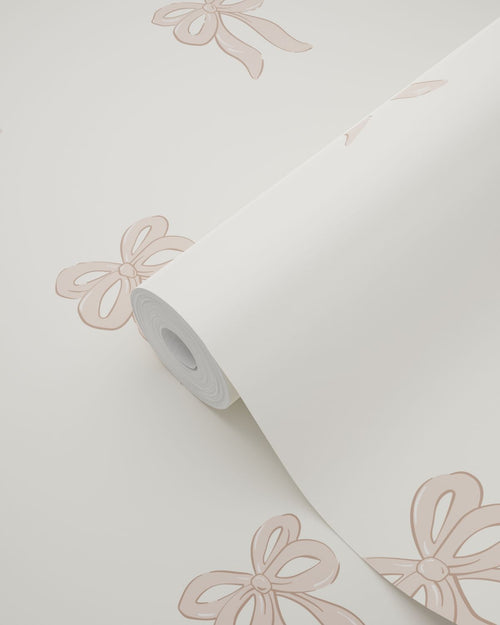 ESTAhome behang strikjes licht roze - 50 x 900 cm - 131433