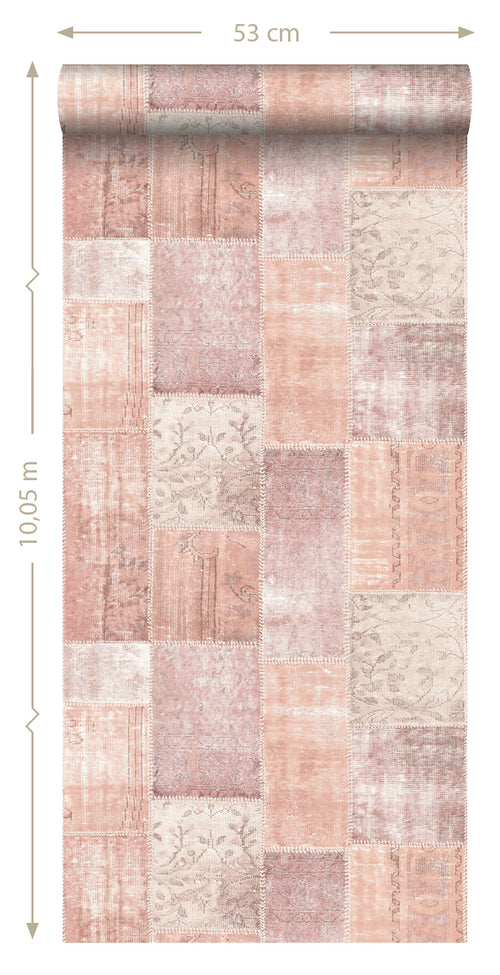 ESTAhome behang Marrakech kelim patchwork tapijt perzik oranje roze - 53 cm x 10.05 m - 148651