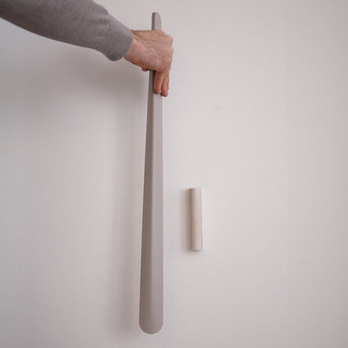 Spinder x BUDDE schoenlepel Don - Silky Taupe - Magneethouder