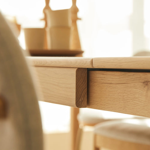 Tikamoon Uitschuifbare tafel van massief eikenhout 6-12 personen. - Naturel