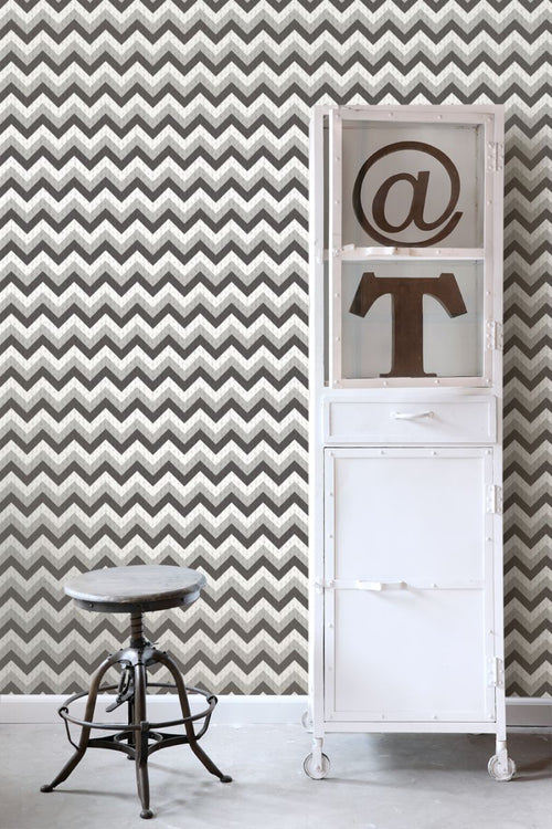 ESTAhome behang zigzag motief zwart en grijs - 53 cm x 10.05 m - 138138