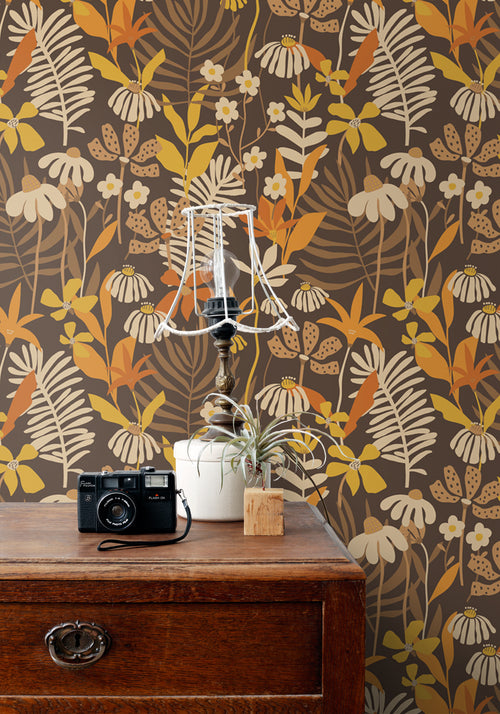 ESTAhome behang tropische bladeren en bloemen bruin en meerkleurig - 50 x 900 cm - 130997 - vtwonen shop