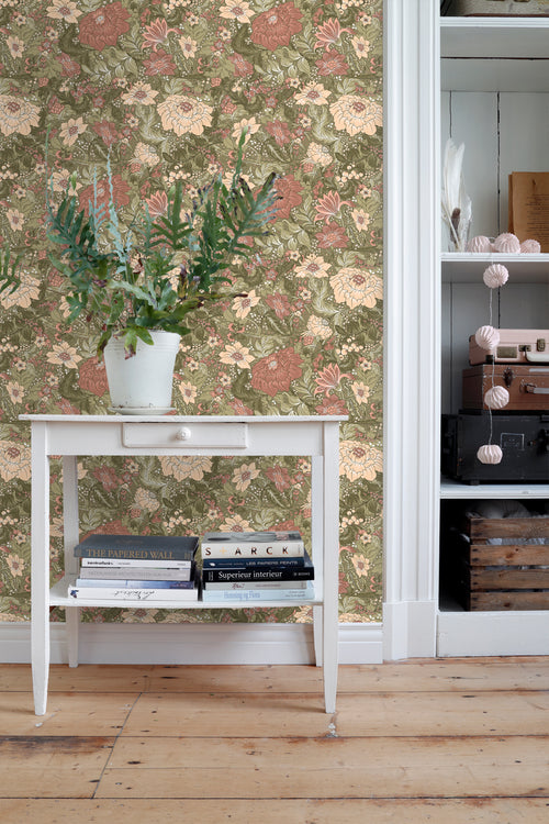 ESTAhome behang vintage bloemen groen en oudroze - 50 x 900 cm - 131196