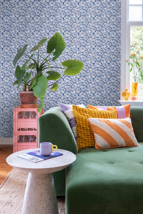 ESTAhome behang madeliefjes blauw en roze - 53 cm x 10.05 m - 131150