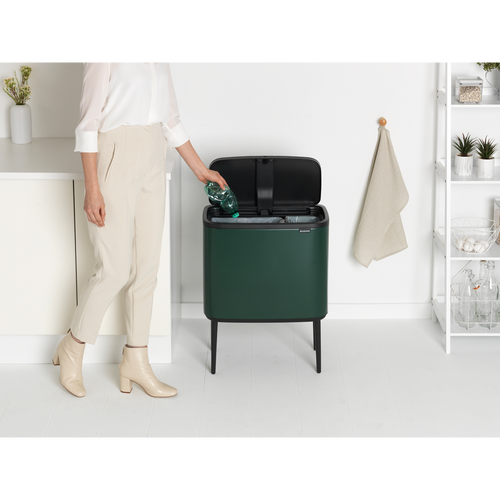 Bo Touch Bin, met 2 binnenemmers, 11 + 23 liter - Pine Green - vtwonen shop