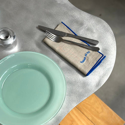 Kulu Club servetten "dinner on me" - 100% linnen - beige - set van 2 - vtwonen shop