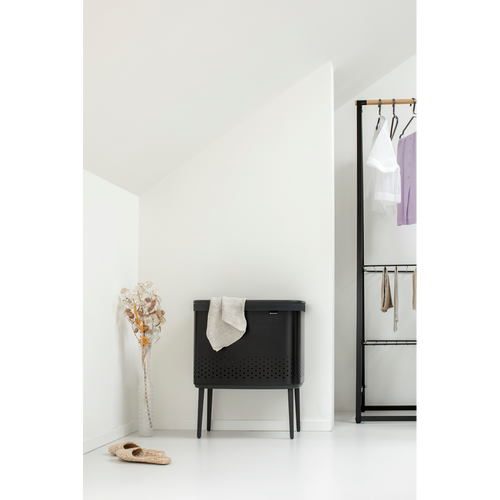 Brabantia Wasbox Bo - 60L - kunststof deksel - matt black - vtwonen shop