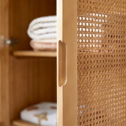 Tikamoon Kast van massief iepenhout en vlechtwerk - Naturel - vtwonen shop