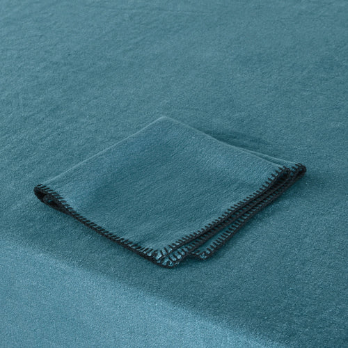 Madura Rechthoekig tafelkleed Nino indigo en zwarte slinger 140x320 cm