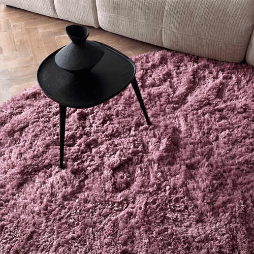 Organisch hoogpolig vloerkleed Pilo Darkpink Polyester Interieur05
