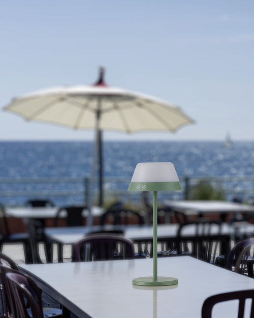 EGLO tafellamp Meggiano - draadloos - 32 cm - groen/wit - vtwonen shop