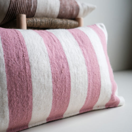 Household Hardware - kussen - Zacht Roze - Brede Strepen - vtwonen shop