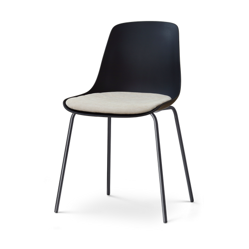 Nolon Nora-Liv eetkamerstoel zwart met naturelbeige zitkussen - zwart onderstel - vtwonen shop