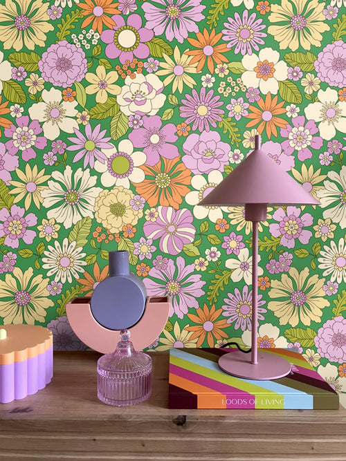 ESTAhome behang retro bloemen groen, paars, beige en oranje - 50 x 900 cm - 131808