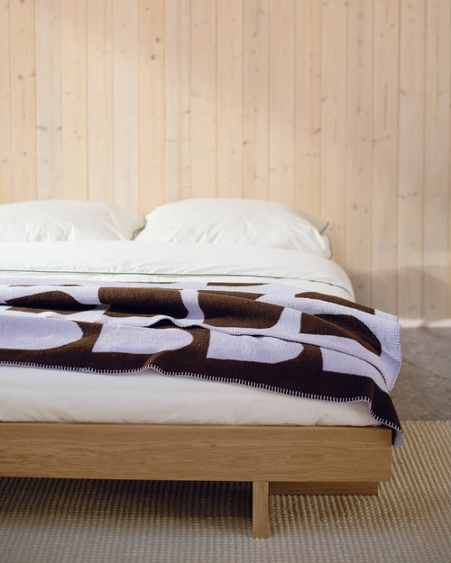 noo.ma Gilli Throw plaid van katoen, geometrische print, bordeauxrood en botergeel