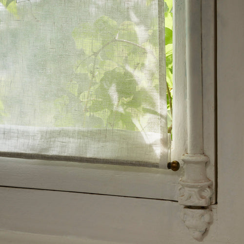 Madura Veiling Shadow puur wit 46x280 cm