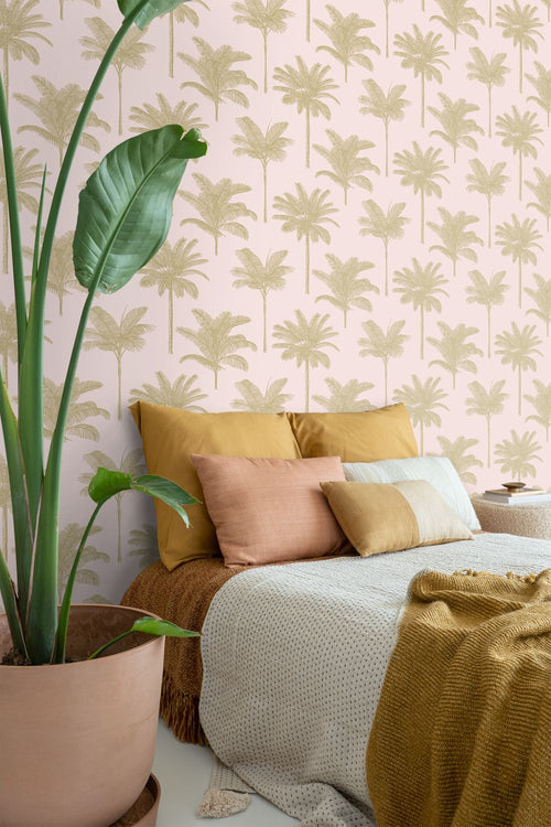 ESTAhome behang palmbomen zacht roze en goud - 53 cm x 10.05 m - 139164