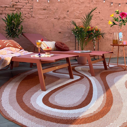 Interieur05 Organisch gevormd buitenkleed Loop Stone Roest - 240 x 340 cm - vtwonen shop