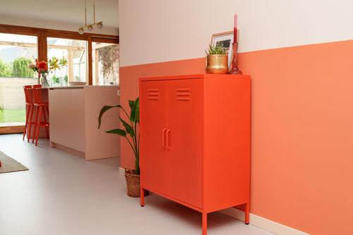 MaximaVida metalen lockerkast Finn 80 x 40 x 102 cm zacht oranje - 2 schappen