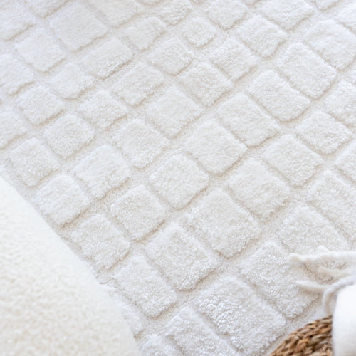 Interieur05 Scandinavisch vloerkleed Malin creme/wit