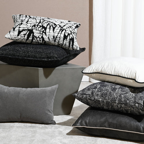 Darcy & Duke sierkussen Art Leather Onyx - Zwart - 40x60cm
