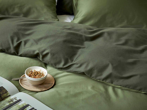 Yumeko dekbedovertrek katoen satijn double face olive 240x220 + 2/60x70 - vtwonen shop