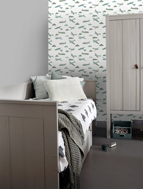 ESTAhome behang vliegtuigen vergrijsd groen en blauw - 50 x 900 cm - 139804 - vtwonen shop