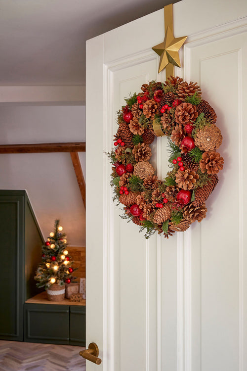 Mica Decorations Landon Kerstkrans met Dennenappels - H9 x Ø45 cm - Bruin