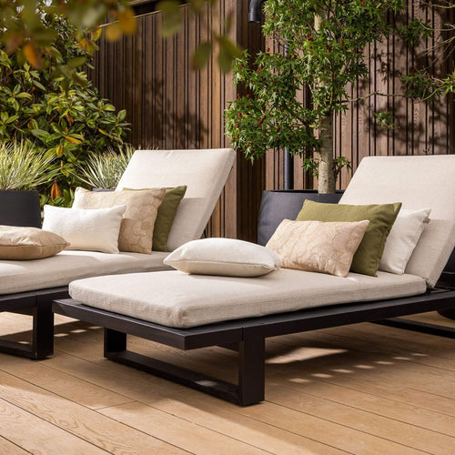 DAISY - kussenhoes outdoor 45x45 cm - waterafstotend - Irish Cream - beige