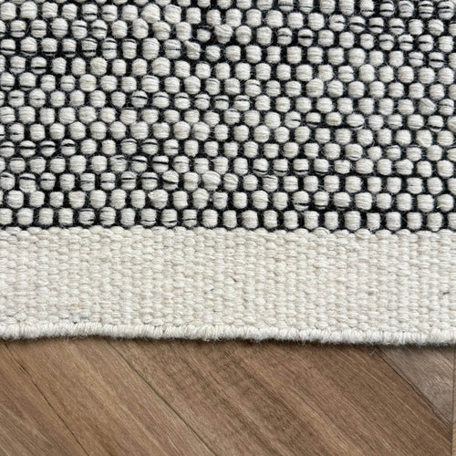 Interieur05 wollen vloerkleed Taff - wit/zwart - 230 x 160 cm