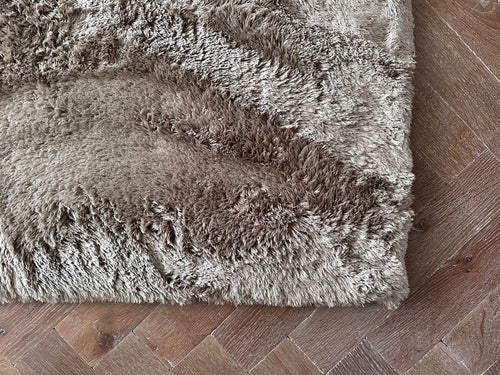 Hoogpolig vloerkleed Odelia bruin/taupe - Interieur05 - 150 x 80 cm - vtwonen shop