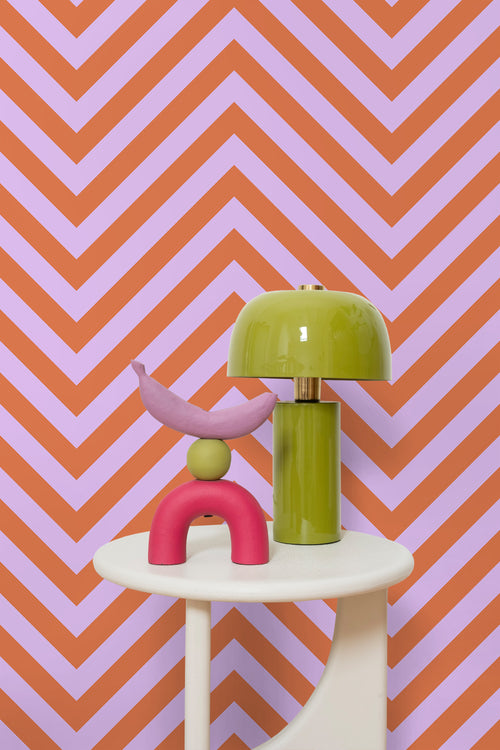 ESTAhome behang chevronpatroon paars en terracotta - 50 x 900 cm - 131409 - vtwonen shop