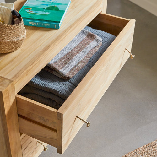 Tikamoon Kindercommode van massief teakhout - Naturel - vtwonen shop