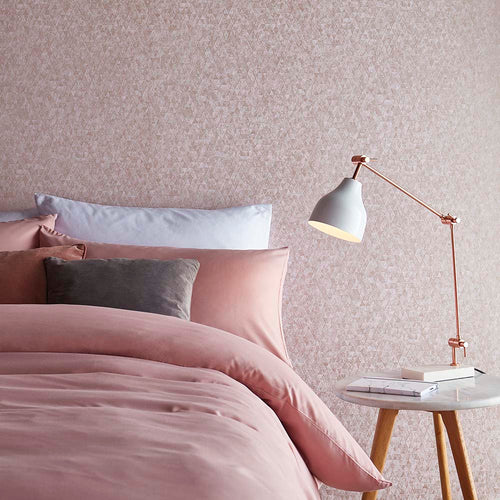 Graham & Brown vliesbehang Trinity Soft Rose Gold - roze - vtwonen shop