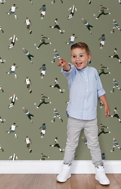 ESTAhome behang voetbalspelers donkergroen - 50 x 900 cm - 131554 - vtwonen shop