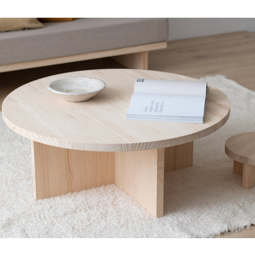 Naan Furniture Salontafel Turqueta - ø 85 cm - Massief grenen gelakt - vtwonen shop