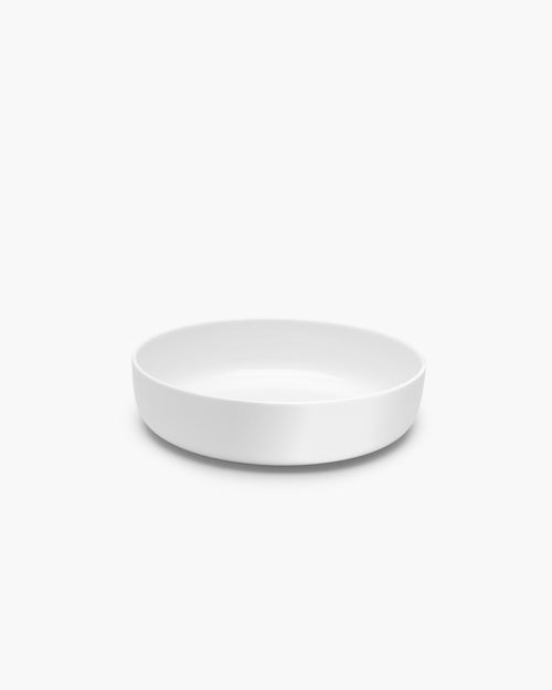 Serax kom laag L wit geglazuurd Base - vtwonen shop