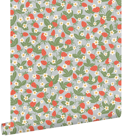 ESTAhome behang aardbeien blauw, groen en rood - 50 x 900 cm - 132173
