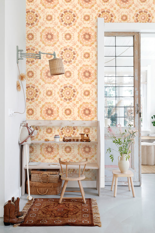 ESTAhome behang tegelmotief beige en licht roze - 50 x 900 cm - 131686