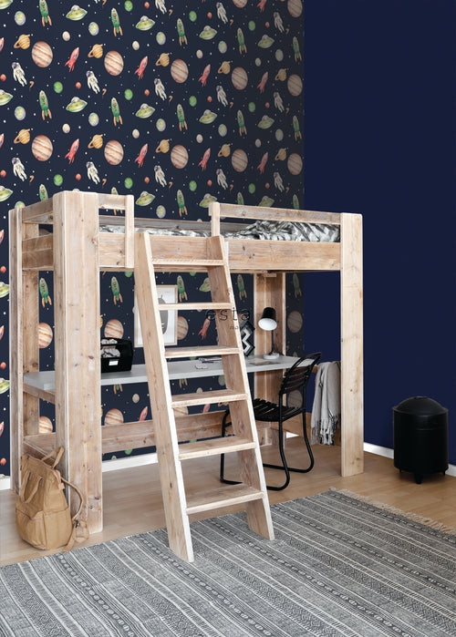 Sanders & Sanders behang planeten in de ruimte donkerblauw, groen en rood - 53 cm x 10.05 m - 935347