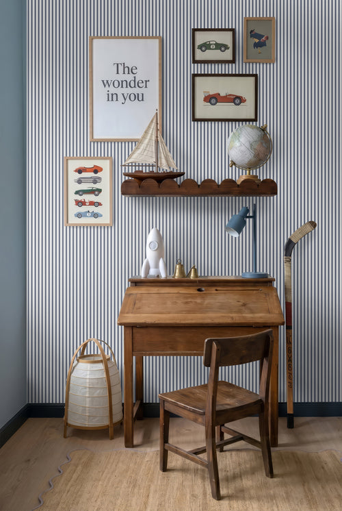Sanders & Sanders behang strepen donkerblauw en grijs - 53 cm x 10.05 m - 640704
