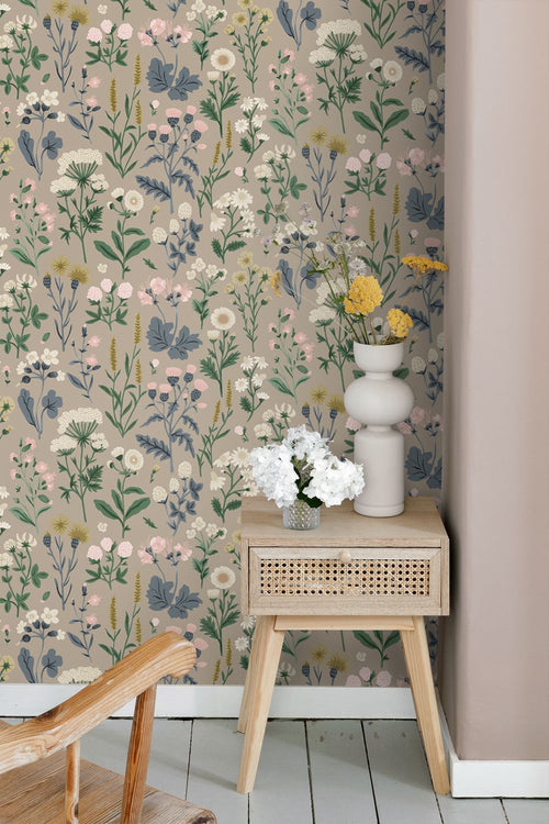 Sanders & Sanders behang veldbloemen taupe en meerkleurig - 50 x 900 cm - 935408