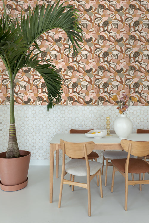 ESTAhome behang bloemmotief terracotta en zacht roze - 50 x 900 cm - 139629 - vtwonen shop