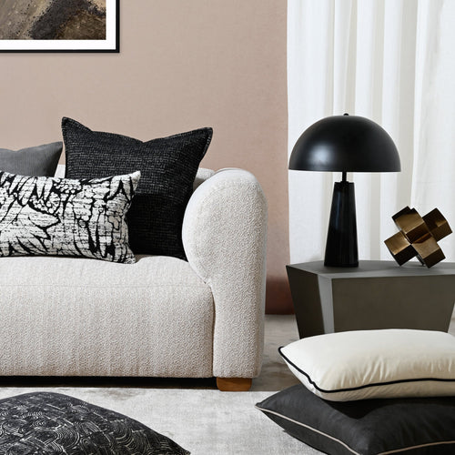 Darcy & Duke sierkussen Black Palm - Zwart - 55x55cm